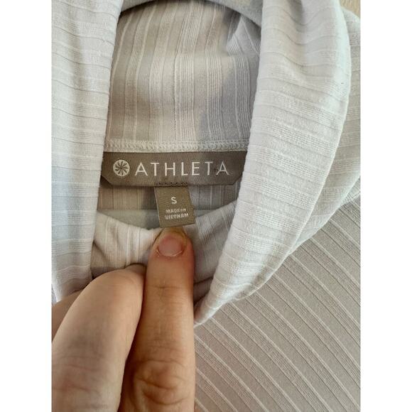Athleta Womens White Essence Ribbed Turtleneck Work Travel Athleisure Size Small - Picture 4 of 7